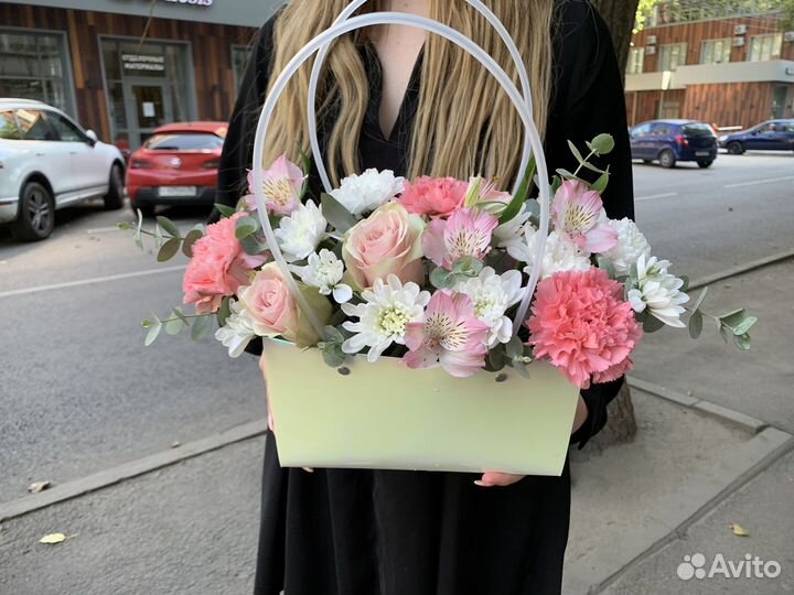 Композиция для учителя. Букеты на 1 сентября Цветы