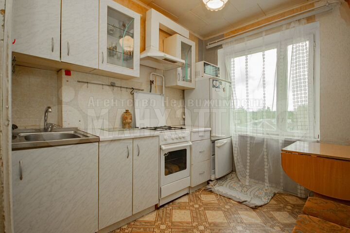 2-к. квартира, 46 м², 5/5 эт.