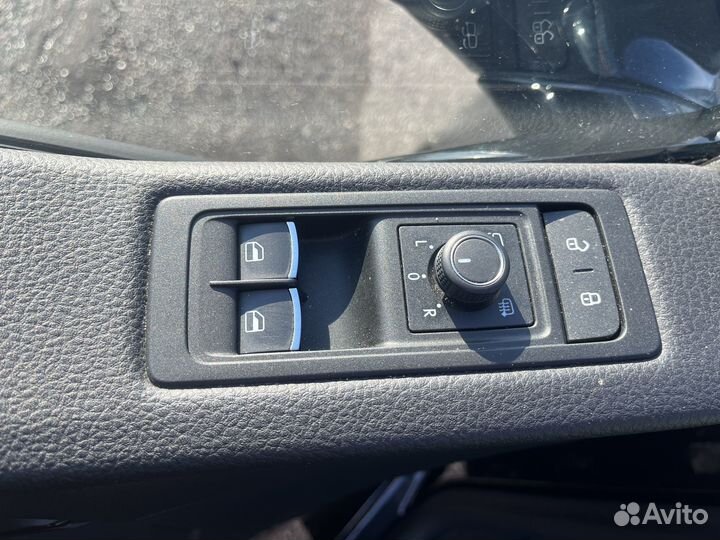 Volkswagen Multivan 2.0 AMT, 2019, 109 000 км