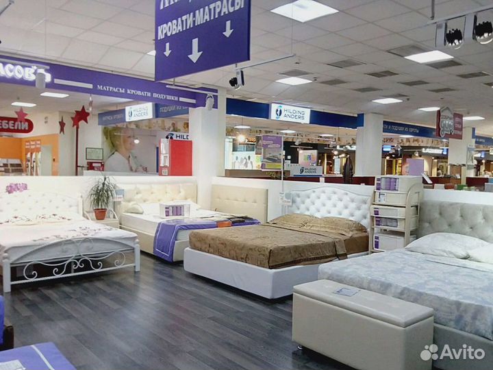 Продавец-консультант в салоне мебели трц Аркада