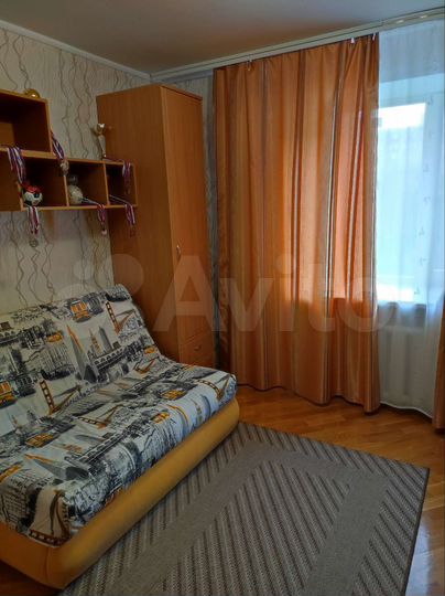 4-к. квартира, 95 м², 3/5 эт.