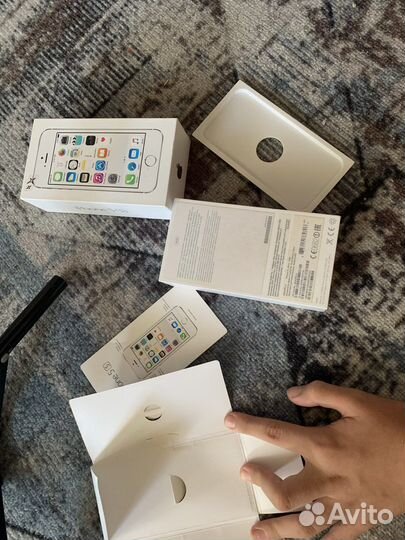 Коробка для iPhone 5s 16 гб