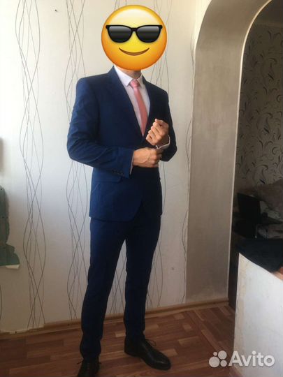 Мужской костюм тройка синий