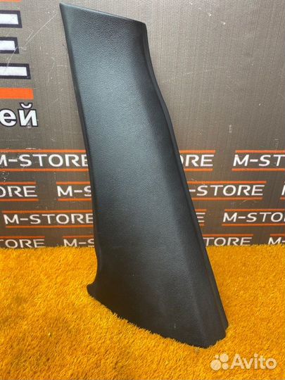 Обшивка стойки задняя левая Bmw X6 E71 N63B44A