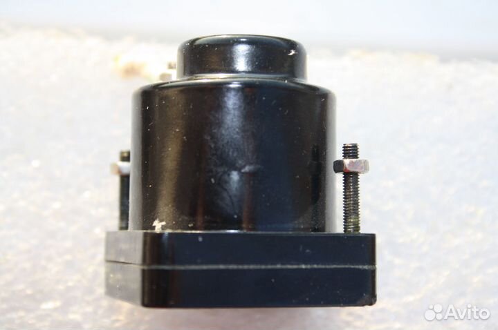 Вольтметр(индикатор)