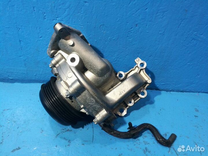 Помпа охлаждения Mercedes-Benz E-Class W213 654920