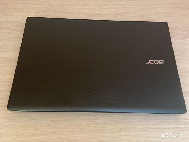 Acer Aspire e5-575 n16q2 i5
