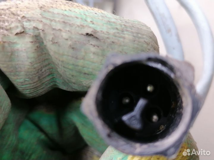 Ручка двери наружная передняя Opel Vectra A 1988