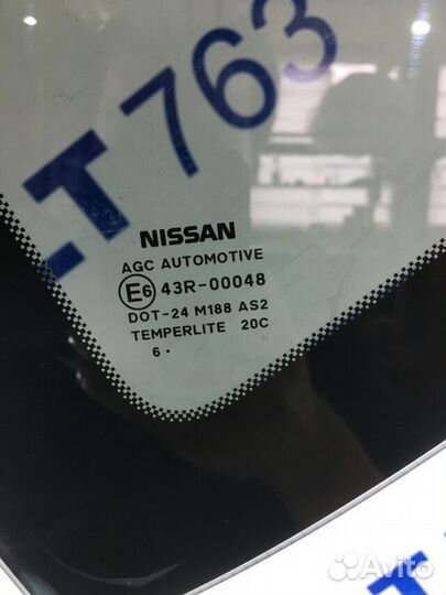 Форточка левая nissan qashqai J10 2.0 ат