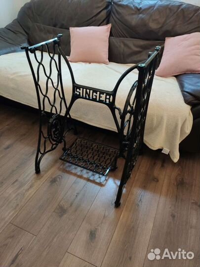 Станина машины Singer реставрированная