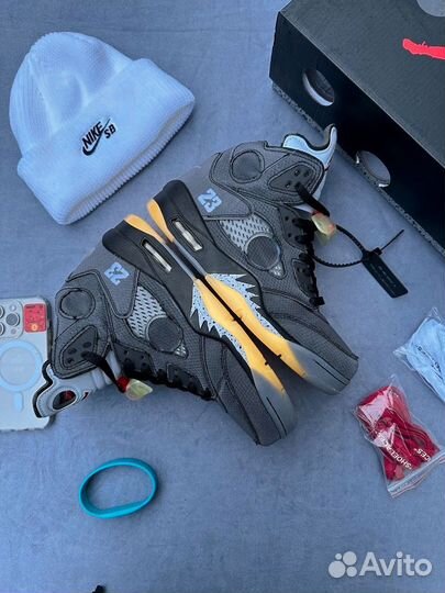 Nike Air Jordan 5 Retro Off-White