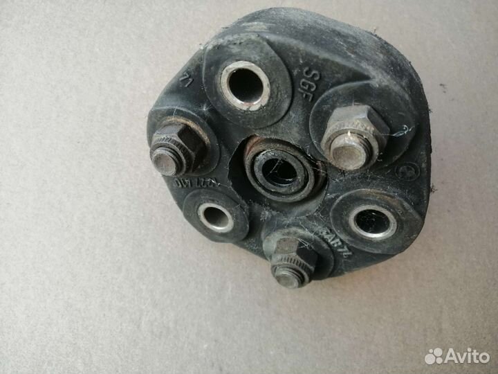 Эластичная муфта е39