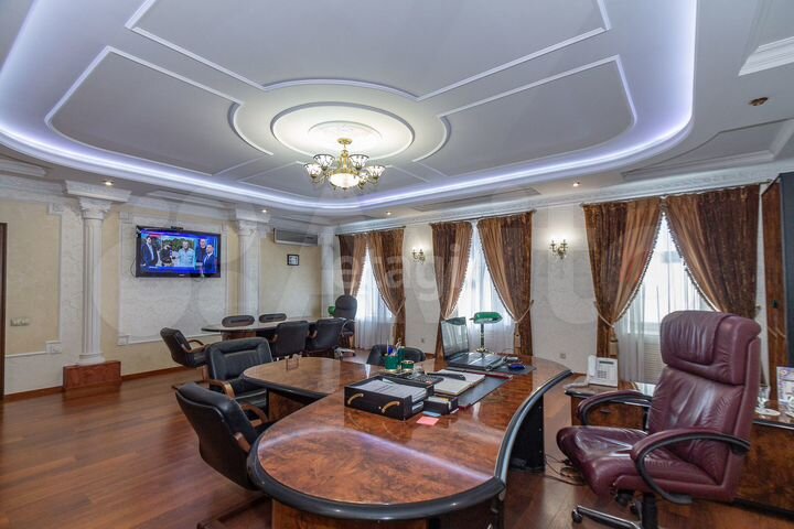 Особняк в центре с землей 601 м² без комиссии