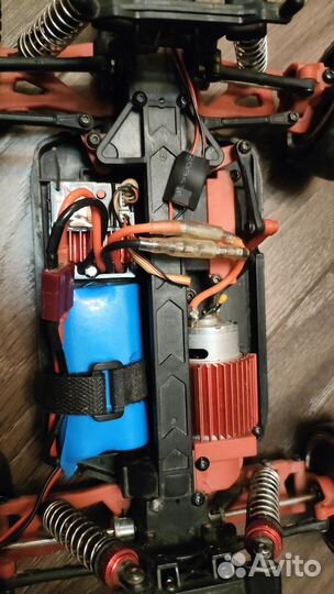 Машинка на радиоуправлении remo hobby s evor 1/16