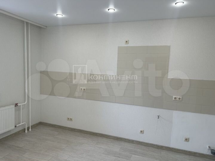 1-к. квартира, 40 м², 8/18 эт.