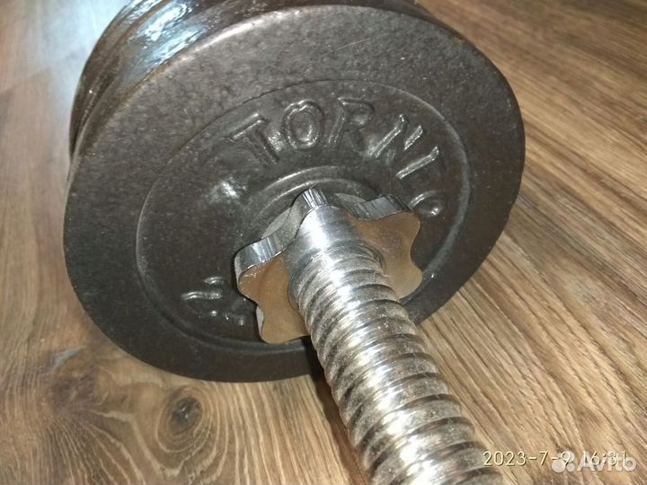 Гриф стальной изогнутый Torneo + 6 блинов по 2,5кг