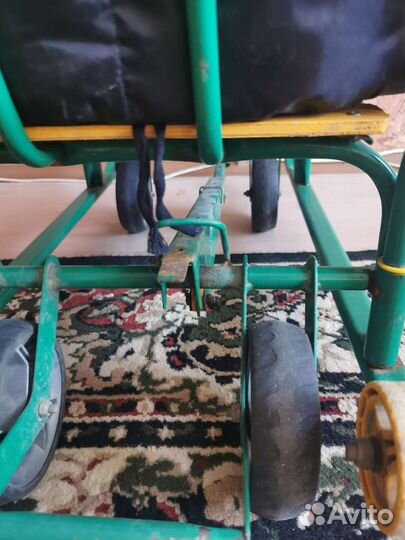 Детские санки на колесах