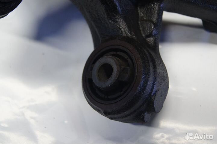 Задний поворотный кулак на мазда 6 gj