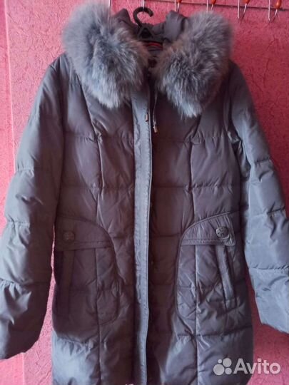 Пуховик женский новый 48 50