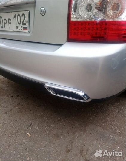 Накладки на задний бампер priora 2