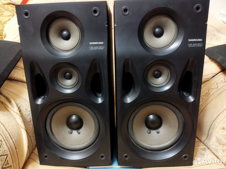 Акустические колонки Samsung