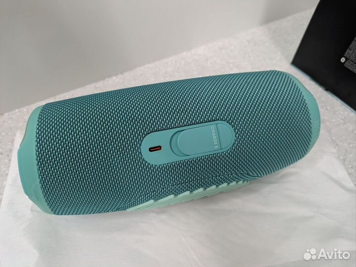 Портативная колонка JBL Charge 5, бирюзовый