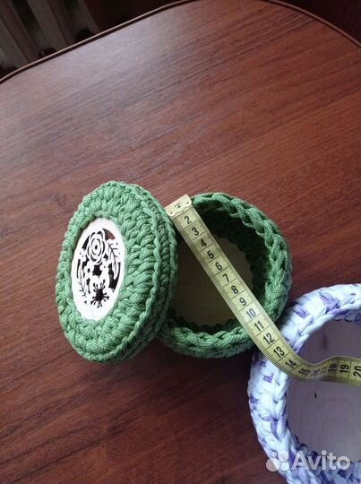 Корзина вязаная