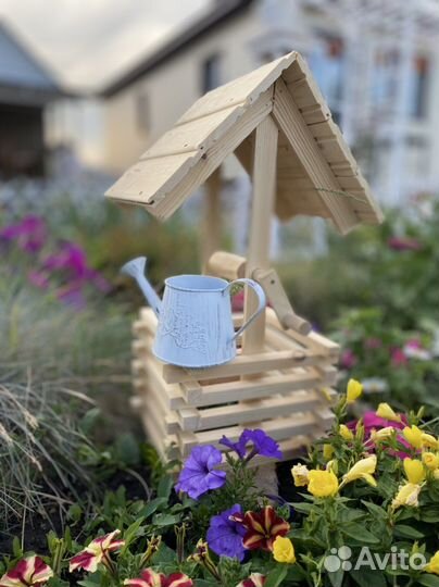 Колодец декоративный