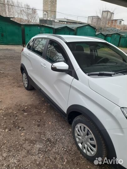 LADA XRAY Cross 1.8 МТ, 2019, 129 900 км