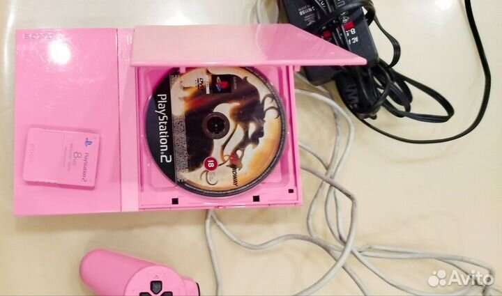 Sony playstation 2 в розовом цвете