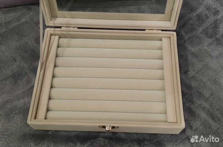 Витрина для колец и перстней