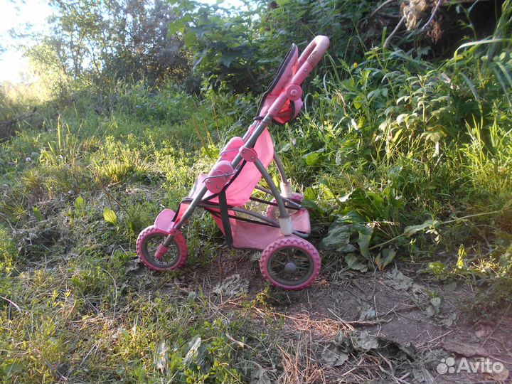 Игрушечная коляска для кукол