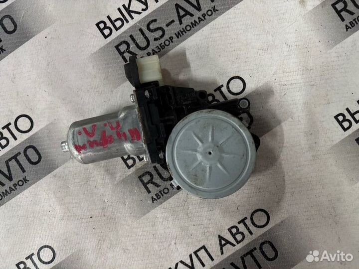 Моторчик стеклоподъемника передний левый Infiniti