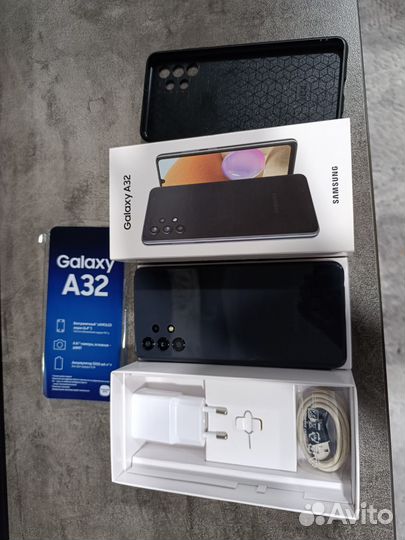 Samsung Galaxy A32, 4/64 ГБ