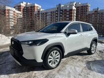 Toyota Corolla Cross 2.0 CVT, 2023, 50 км, с пробегом, цена 3 350 000 руб.