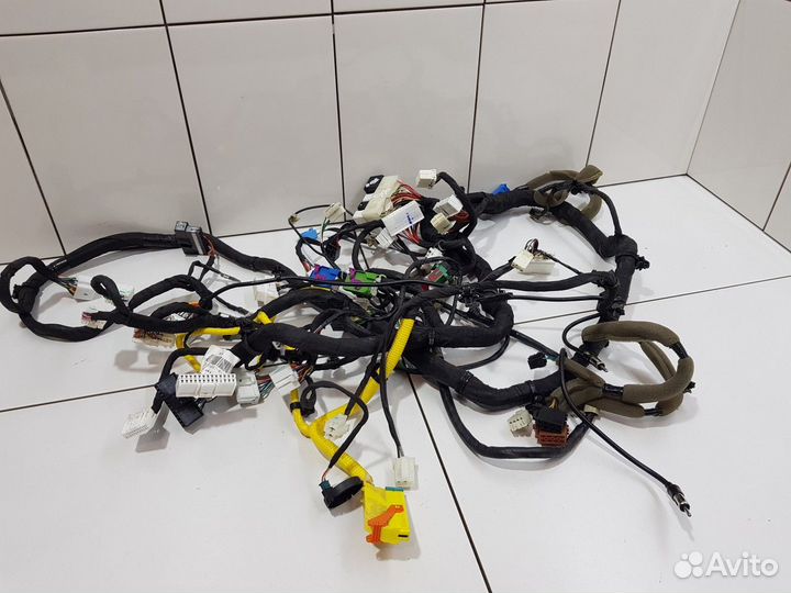 Электропроводка под торпедная (Zotye T600)