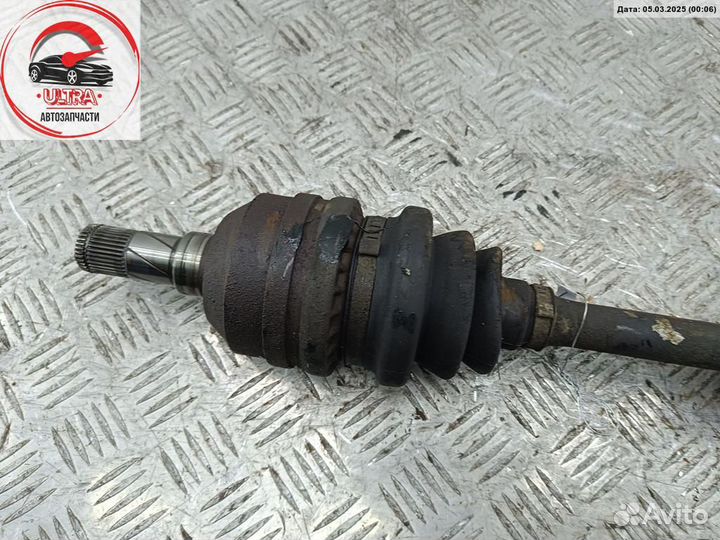 Полуось передняя правая б/у Opel Vectra B