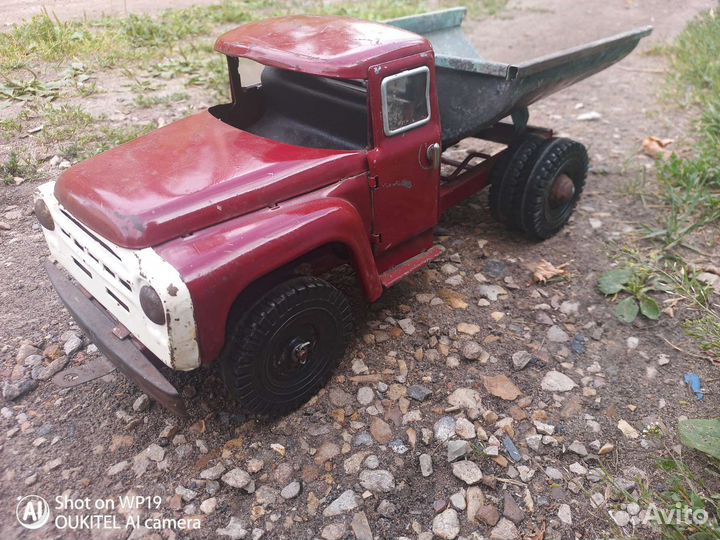 Игрушка ЗИЛ 130 СССР