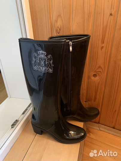 Женские резиновые сапоги