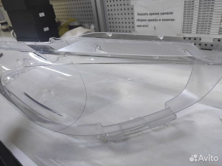 Стекло фары Mazda CX5 2011-2017