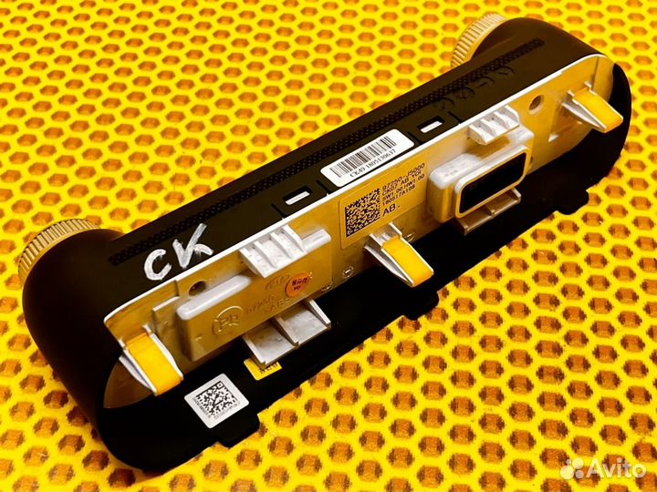 Блок управления климат контролем Kia Stinger CK