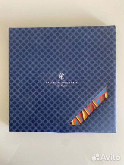 Тарелка/блюдо Валентин Юдашкин 27 см