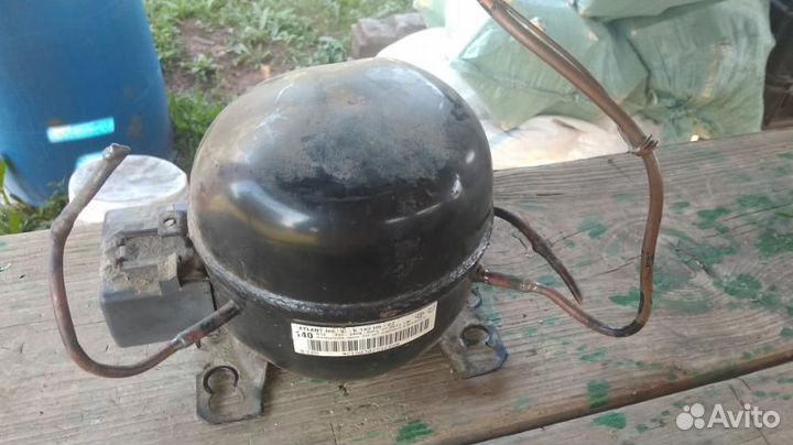 Компрессор для холодильника атлант с-к 140н5-02