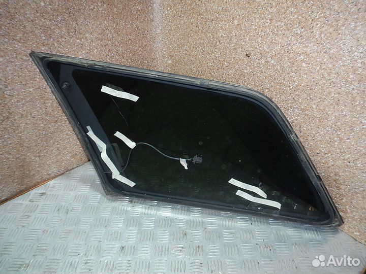 Стекло кузовное глухое правое, Audi (Ауди) -А4 (B7
