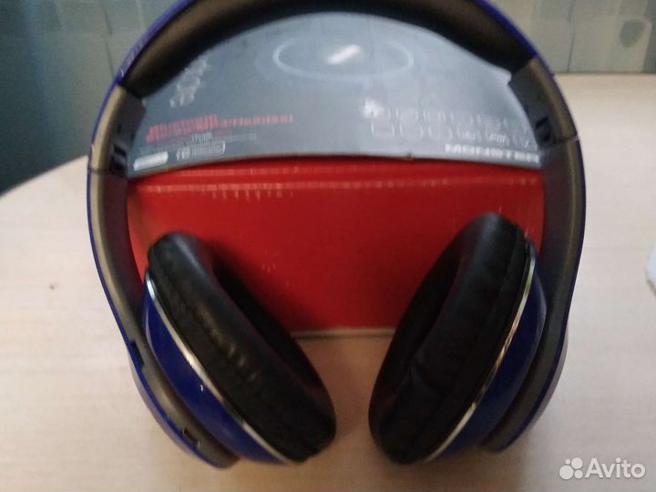 Беспроводные наушники Monster