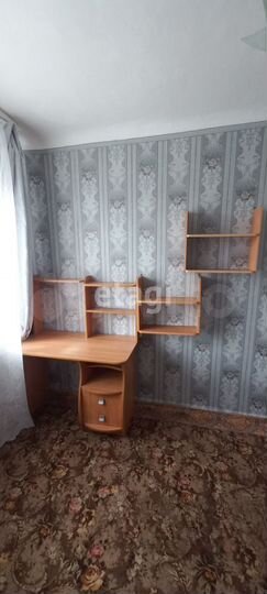 2-к. квартира, 45 м², 3/3 эт.