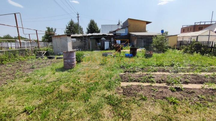 Дом 35 м² на участке 4,2 сот.