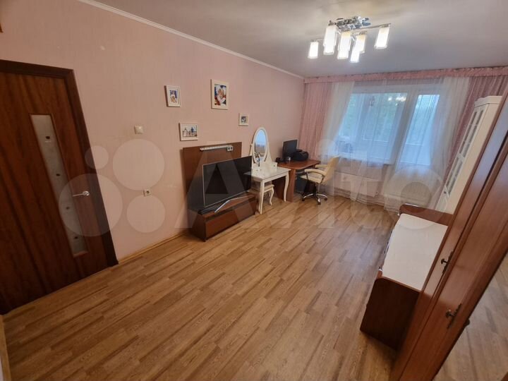 2-к. квартира, 60 м², 2/17 эт.