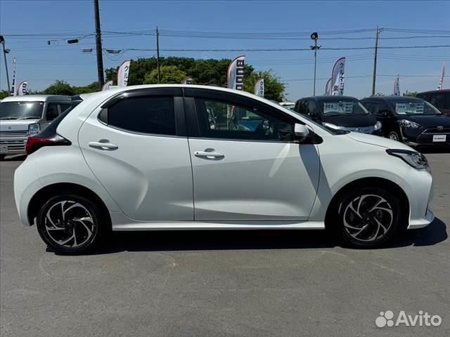 Toyota Yaris 1.5 CVT, 2020, 25 900 км