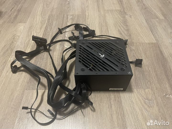 Блок питания AeroCool Cylon 600W